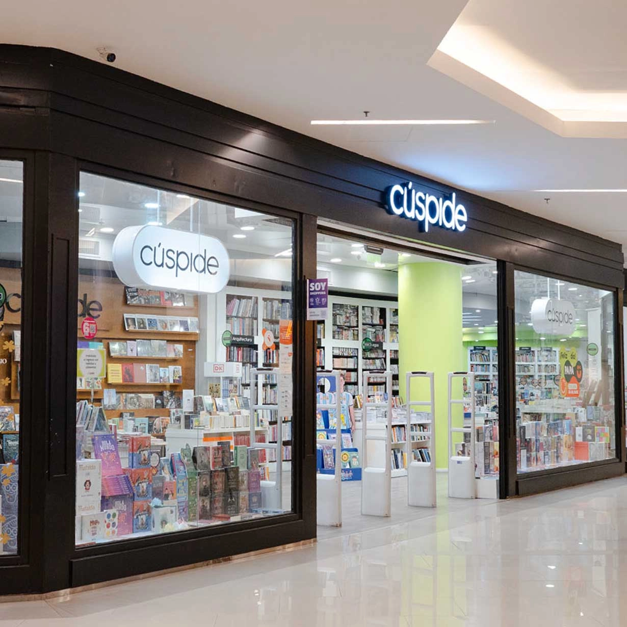Centro comercialRecoleta Urban Mall marcas