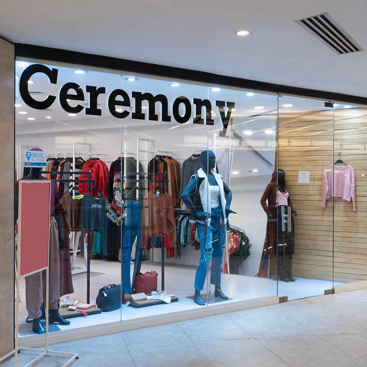 Centro comercialRecoleta Urban Mall marcas