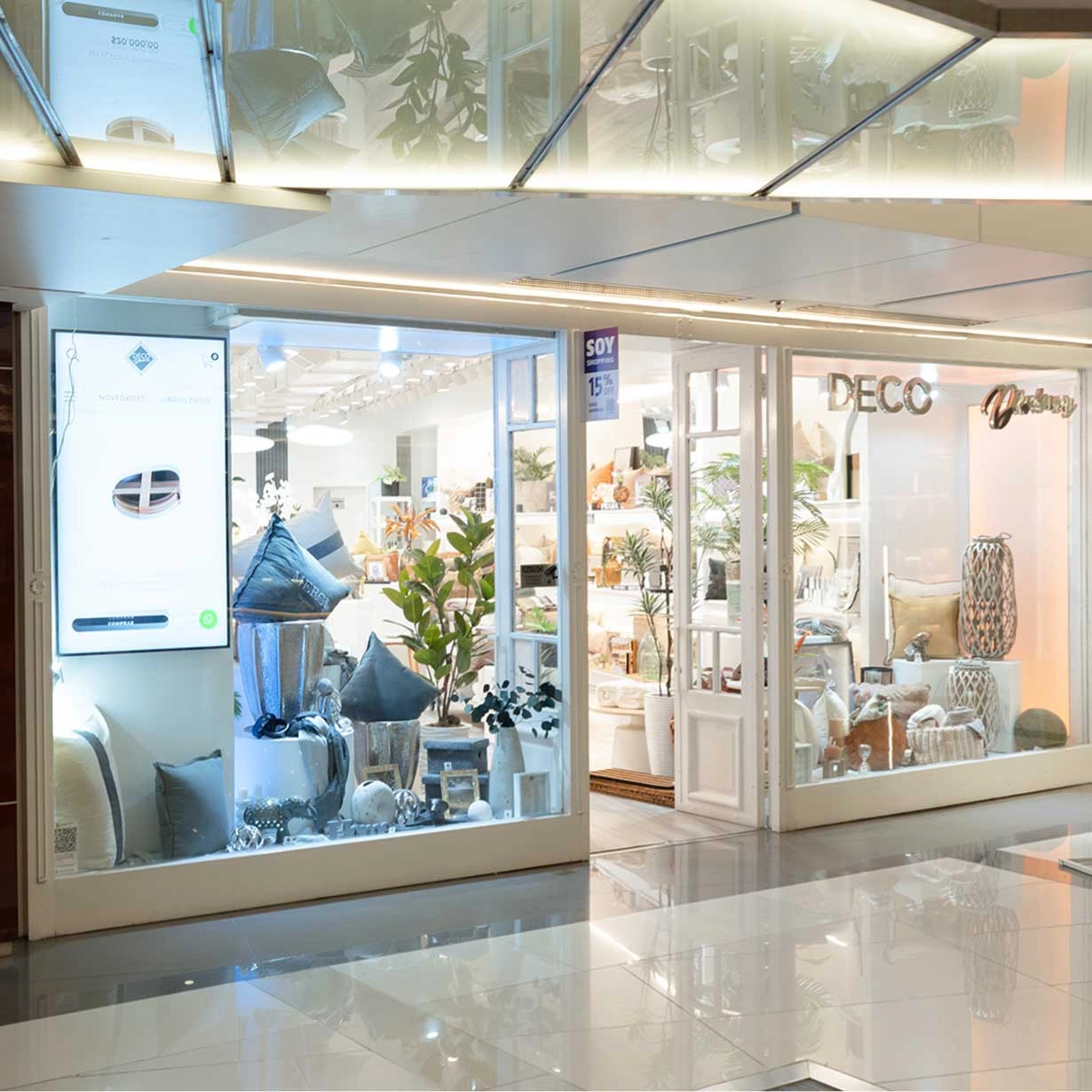 Centro comercialRecoleta Urban Mall marcas