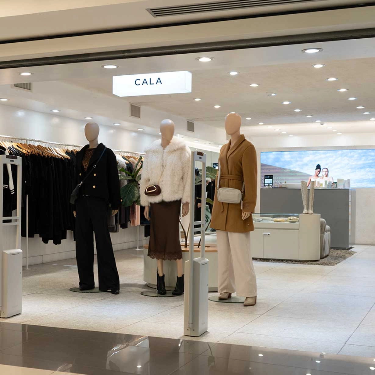 Centro comercialRecoleta Urban Mall marcas